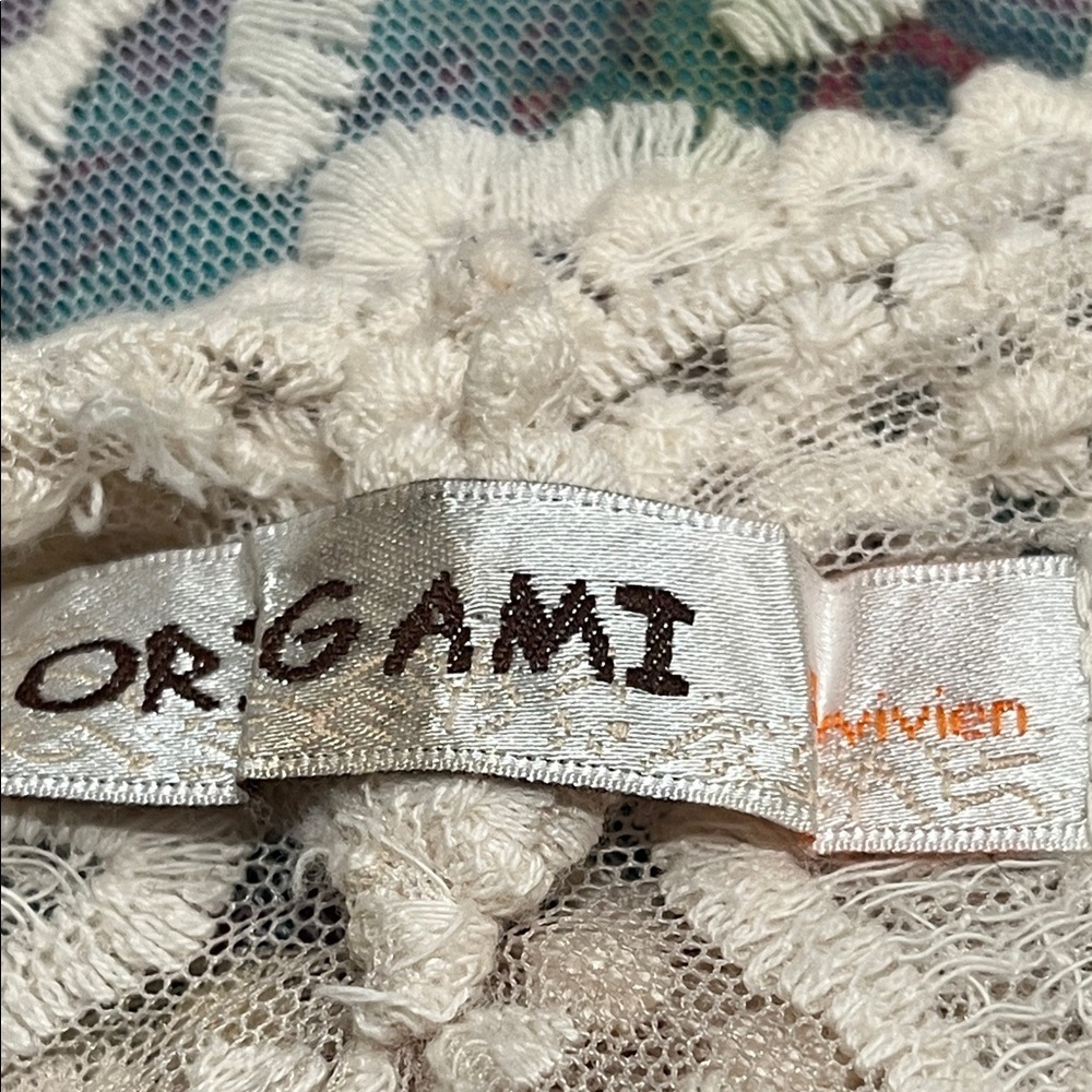Origami FLORAL Cream Lace SHAWL CAPE, FREE SIZE, BOHO CLASSIC: - Picture 14 of 16
